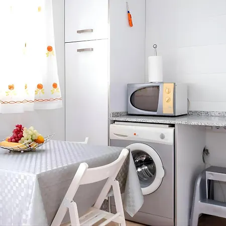 Apartamento Centrico En Conil Para Familias Y Parejas - Es-180-320 * Conil De La Frontera
